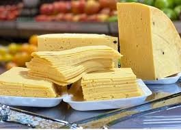 جبنة رومي بطارخ